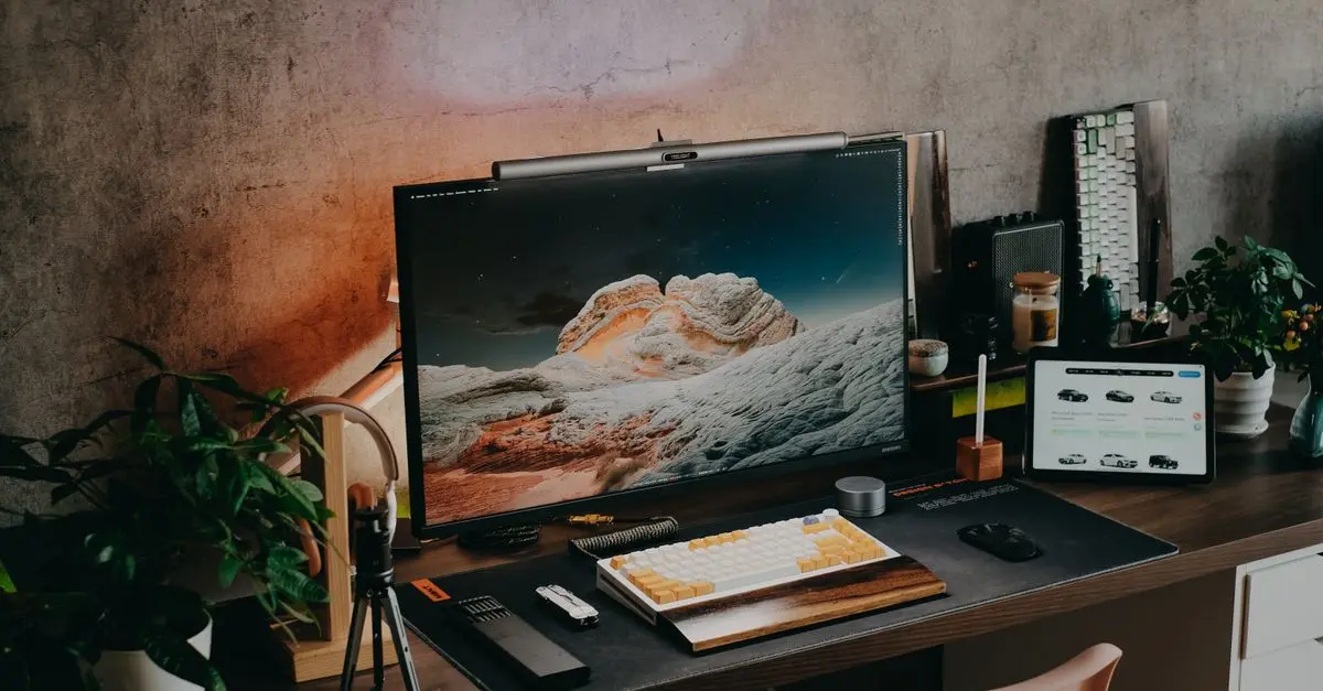 How to Embrace a Minimalist Mobile Lifestyle Effectively