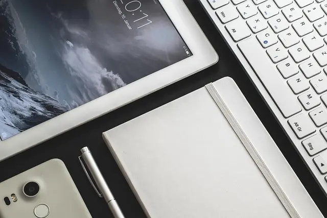 Top 10 Gadgets to Elevate Your Mobile Lifestyle