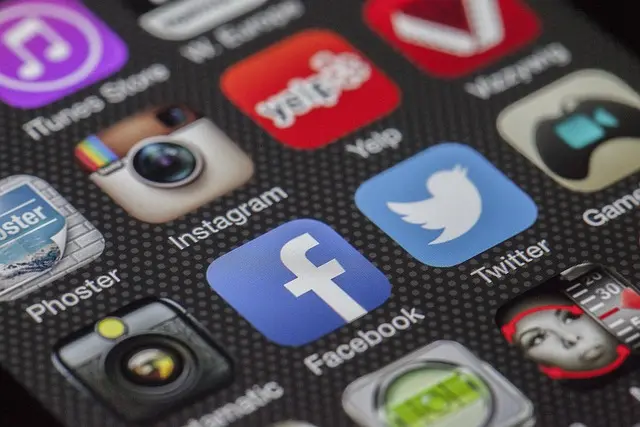 10 Essential Apps for Enhancing Your Mobile Productivity