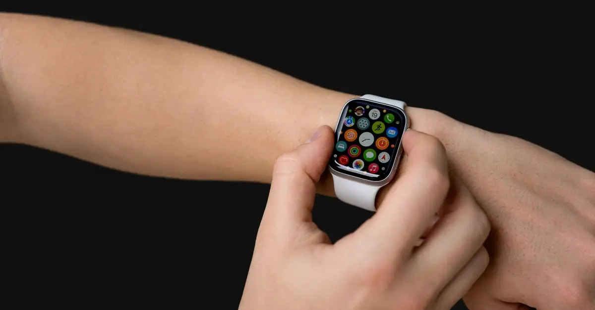 Wearable Tech: The Future of Mobile Connectivity