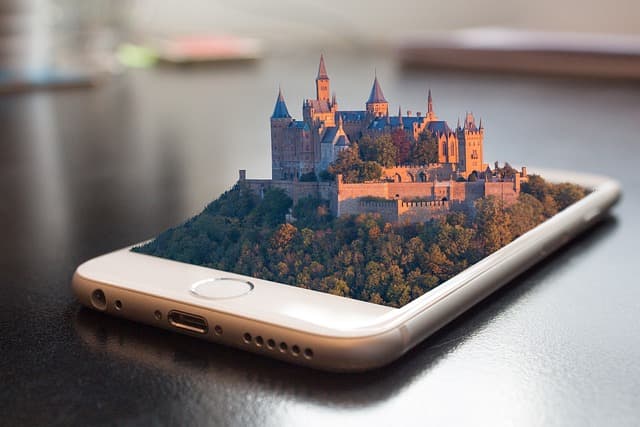 10 Essential Tips for a Seamless Mobile Lifestyle